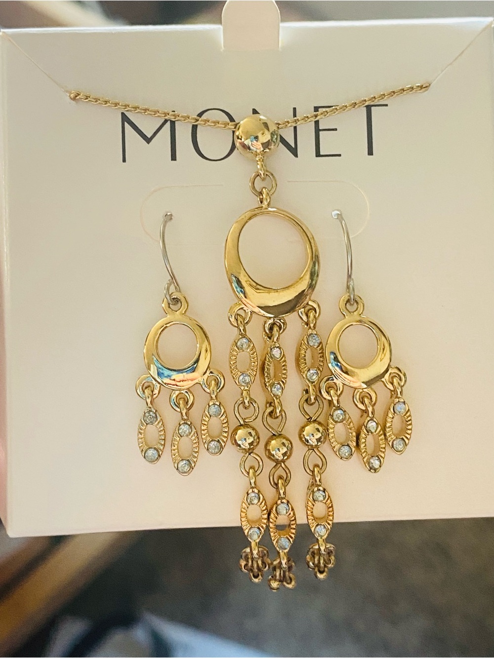 Monet Gold Toned 18” Chandelier Crystal Necklace & Matching Dangle Earrings Set - Picture 3 of 6